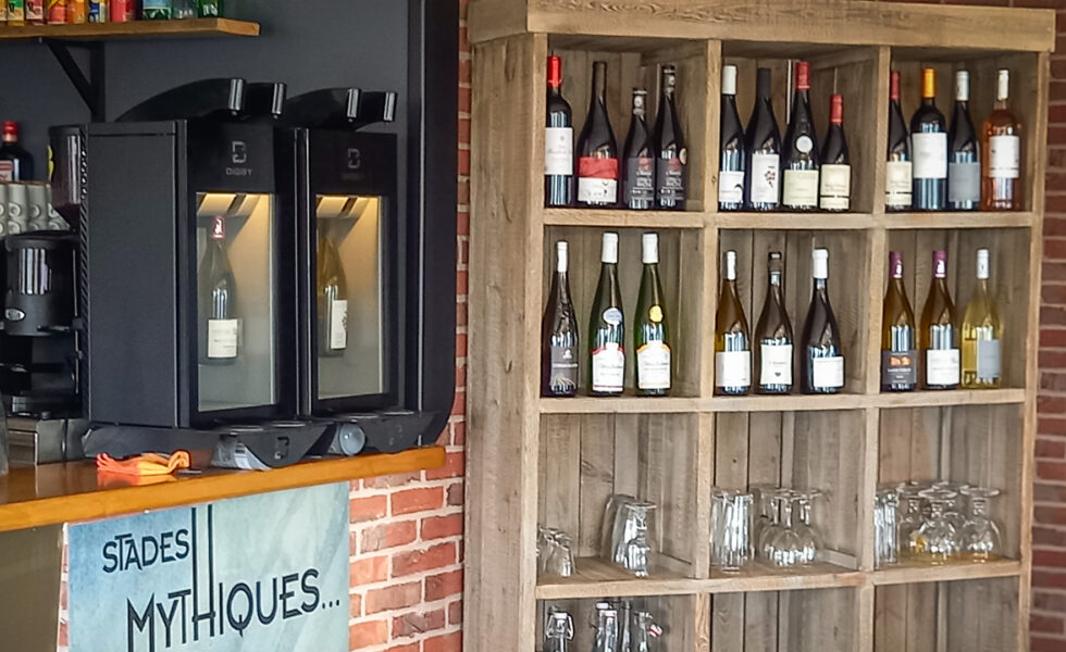 Installation de distributeurs de vin au verre 2 bouteilles Digby chez Atelier des Cocottes