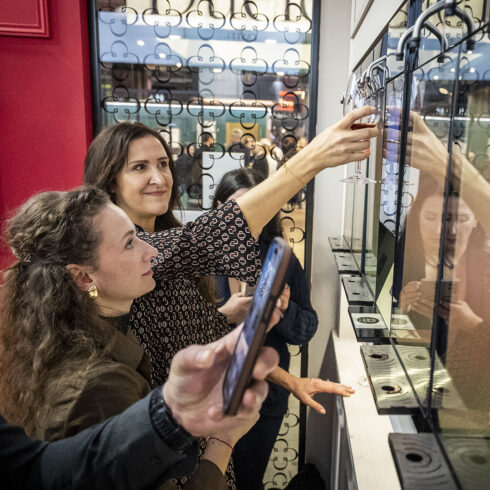 Castel Frères Wine Paris - distributeur de vin au verre Digital Digby